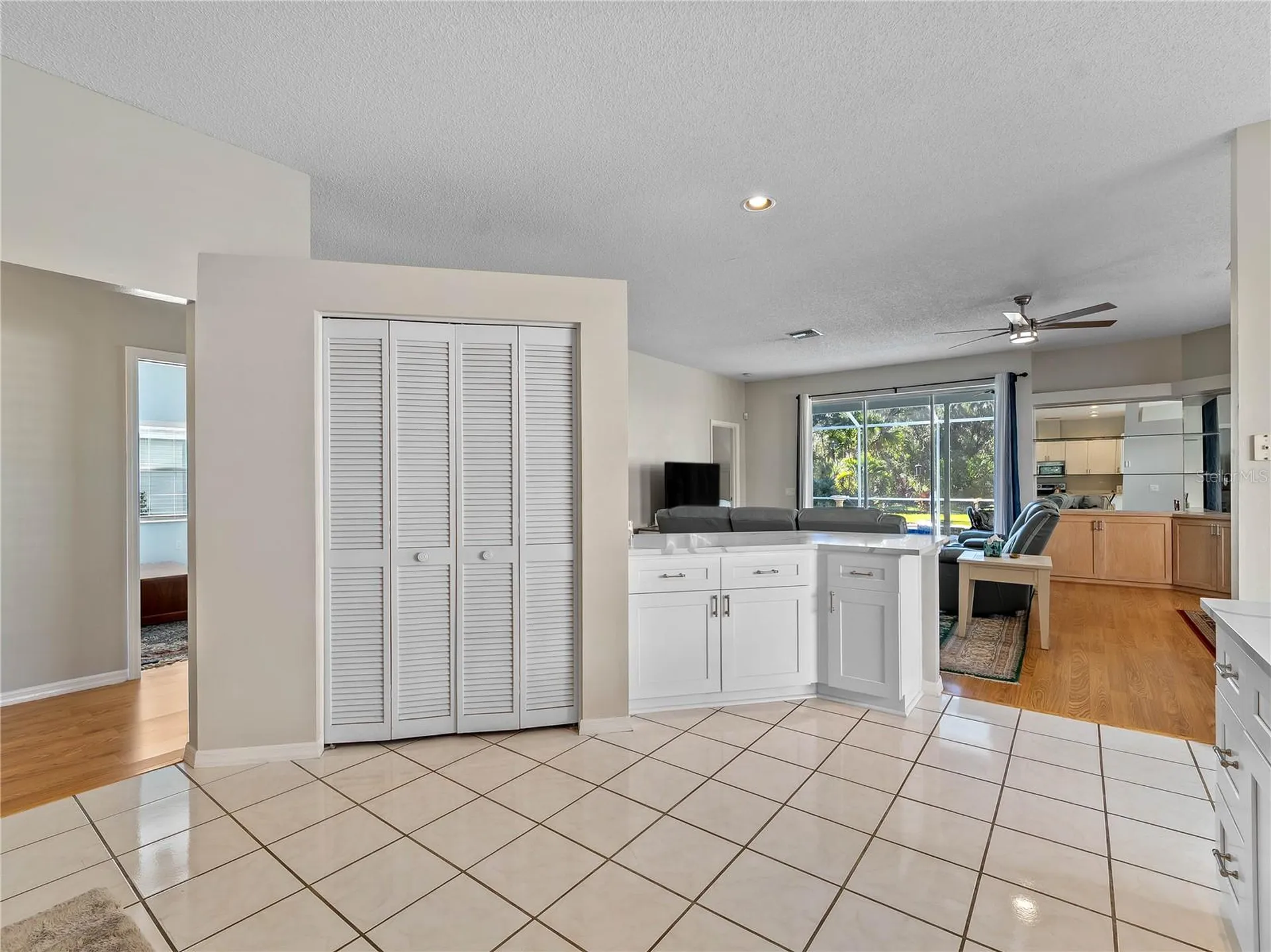4494 Del Sol Boulevard S Sarasota FL 34243