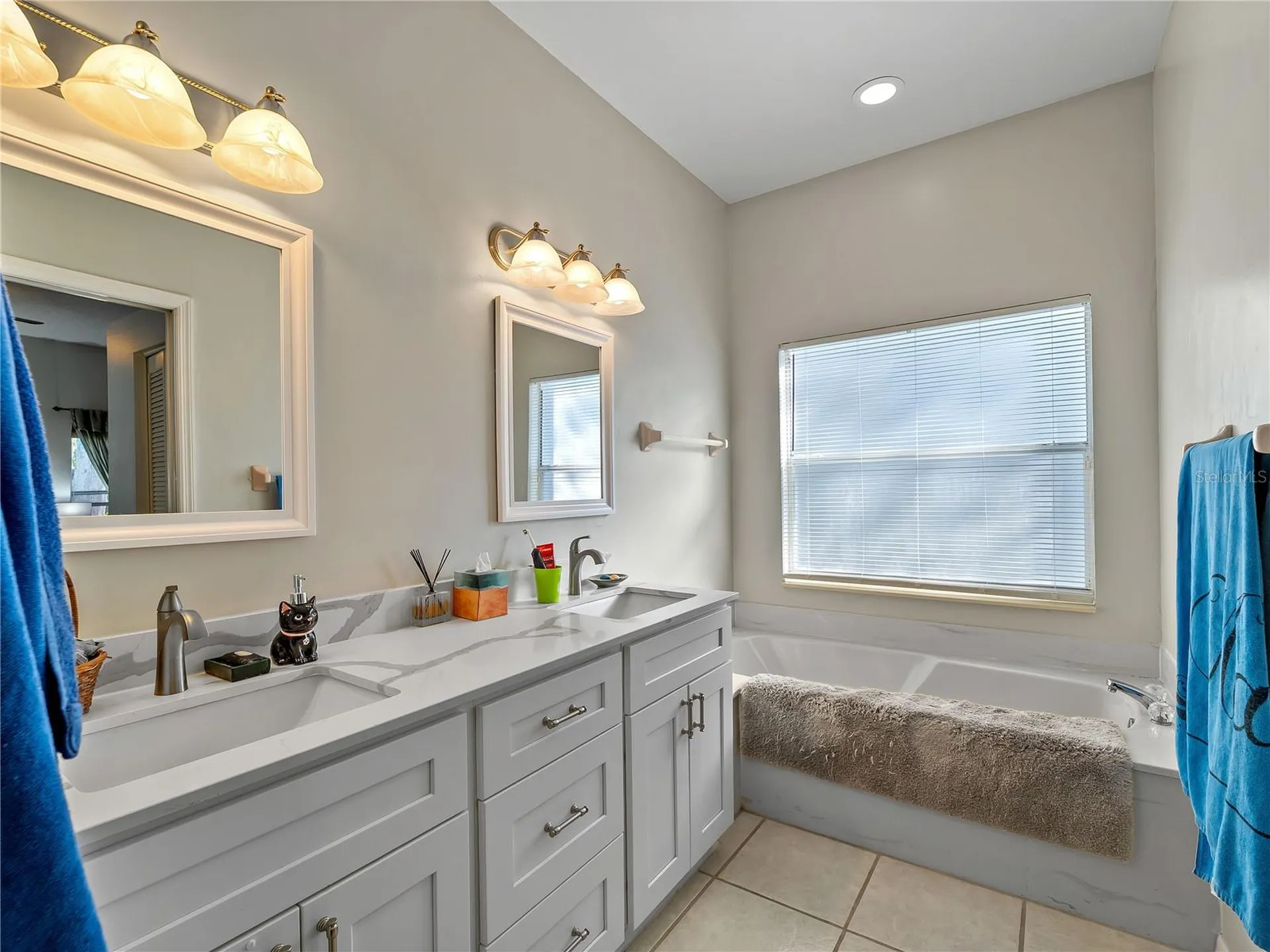 4494 Del Sol Boulevard S Sarasota FL 34243