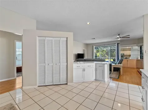 4494 Del Sol Boulevard S Sarasota FL 34243