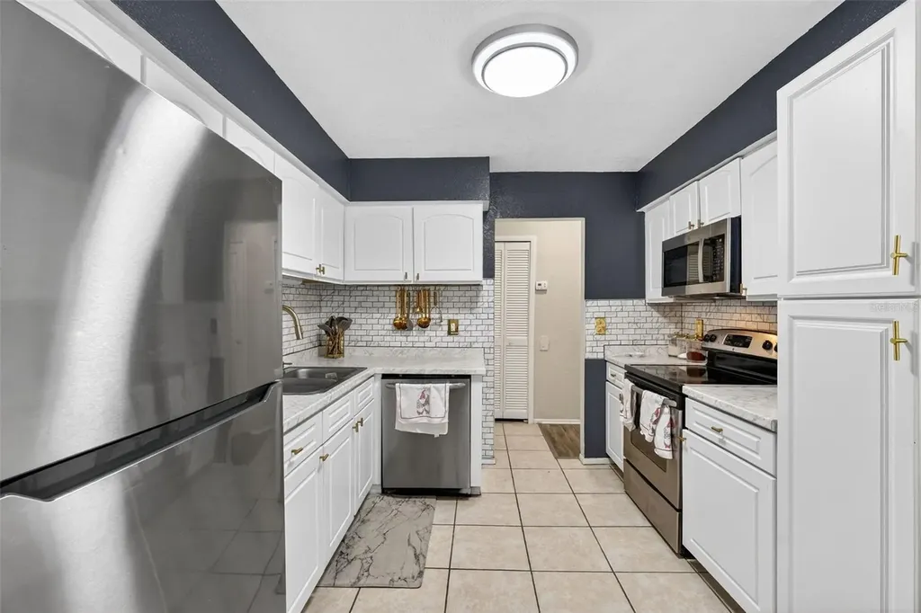 4309 S Semoran Boulevard Orlando FL 32822