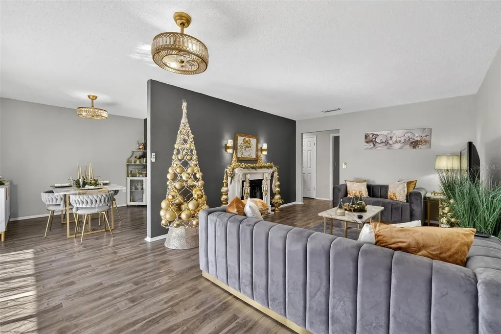 4309 S Semoran Boulevard Orlando FL 32822