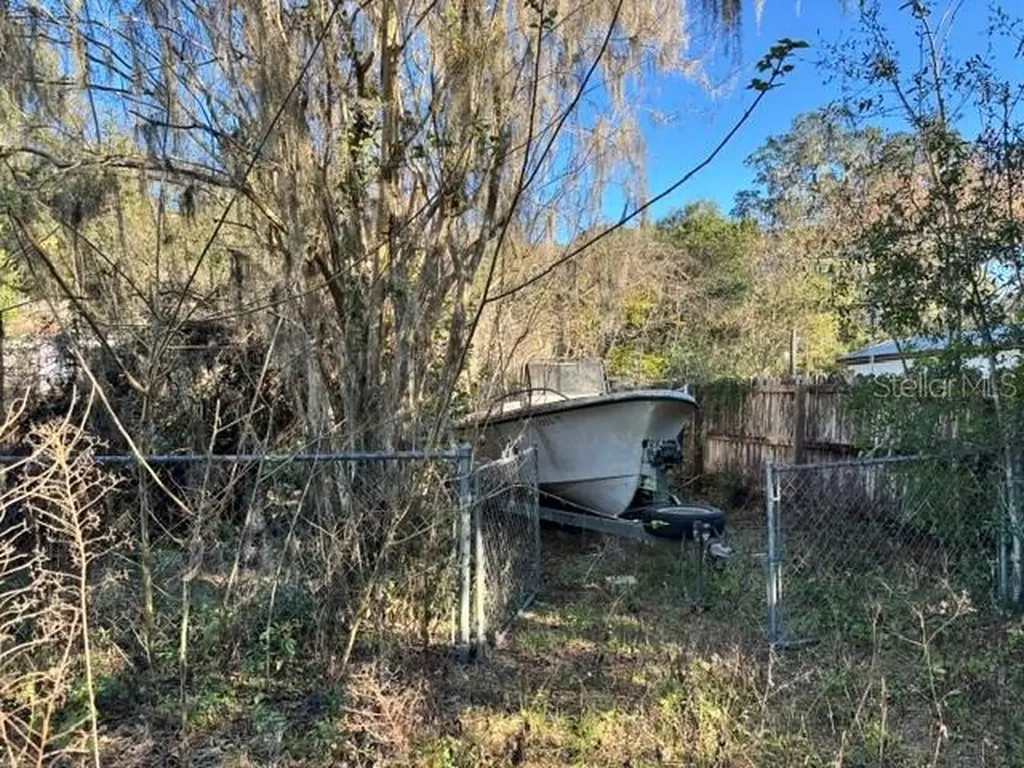 3533 NE 59th Terrace Silver Springs FL 34488