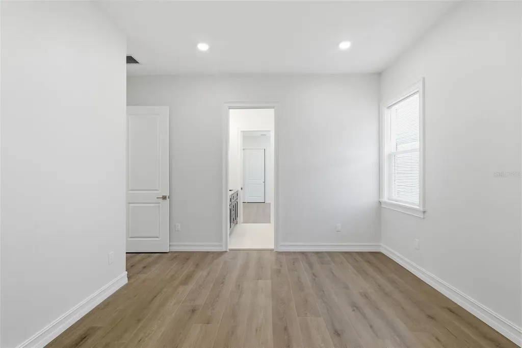 3809 71st Street N St Petersburg FL 33709