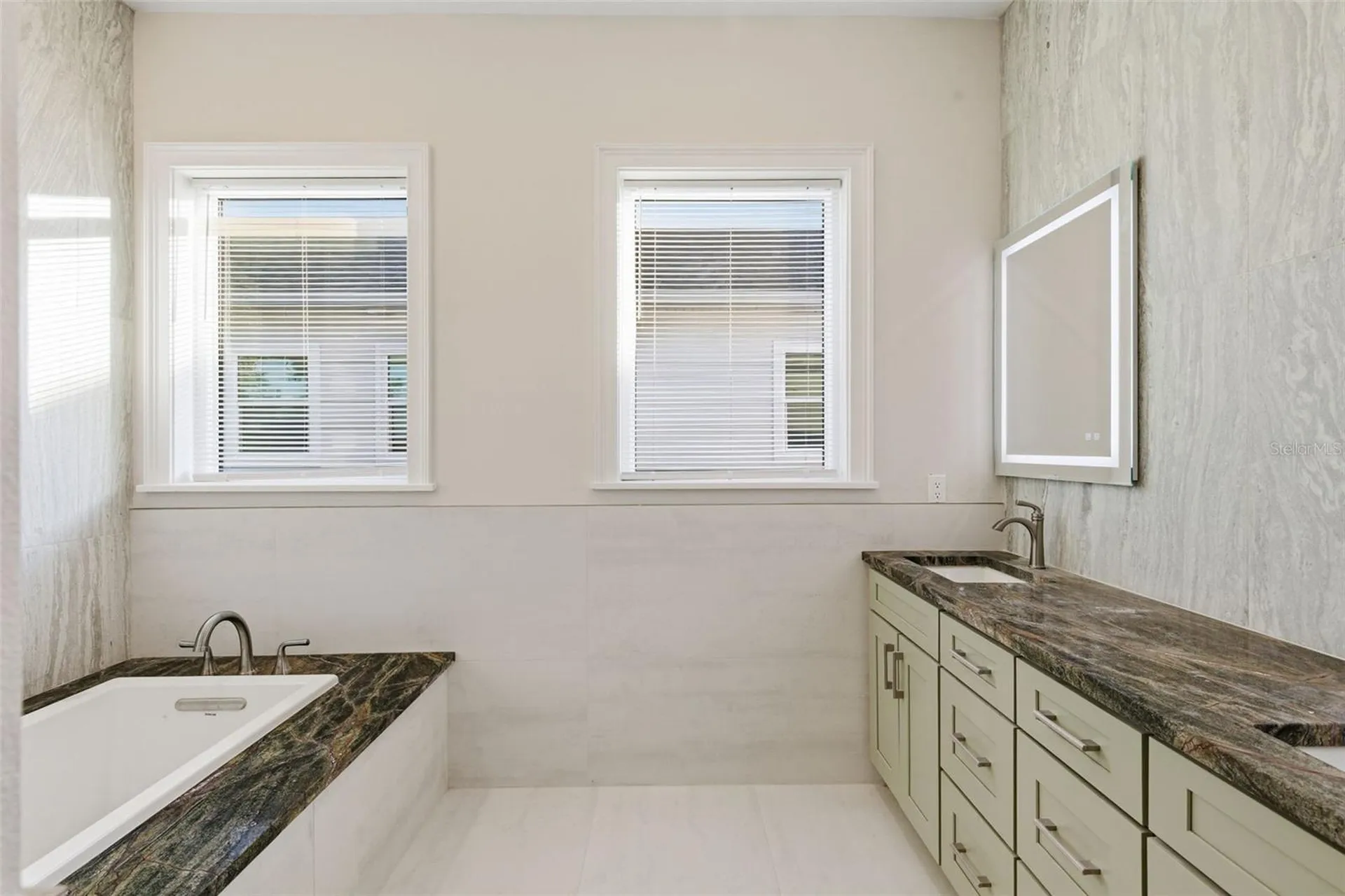 3809 71st Street N St Petersburg FL 33709