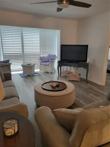220 Santa Maria Street Venice FL 34285