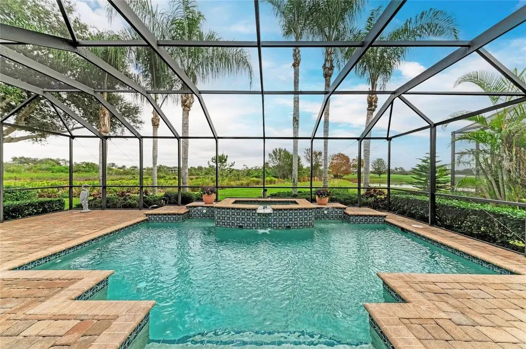 7423 Lake Forest Glen Lakewood Ranch FL 34202