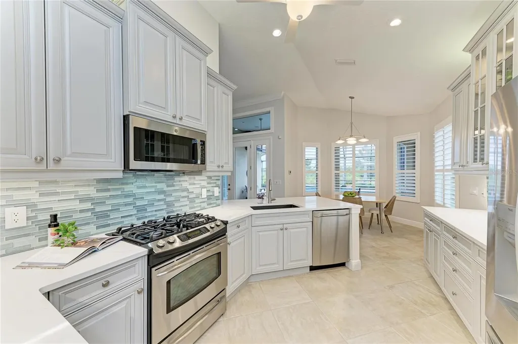 7423 Lake Forest Glen Lakewood Ranch FL 34202