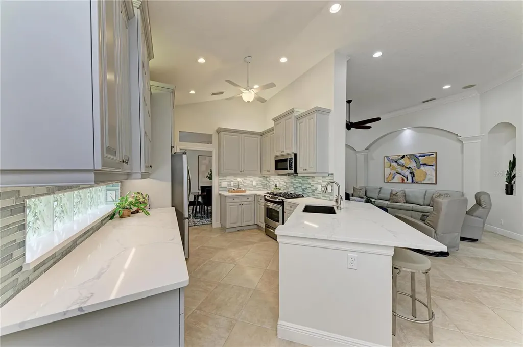 7423 Lake Forest Glen Lakewood Ranch FL 34202