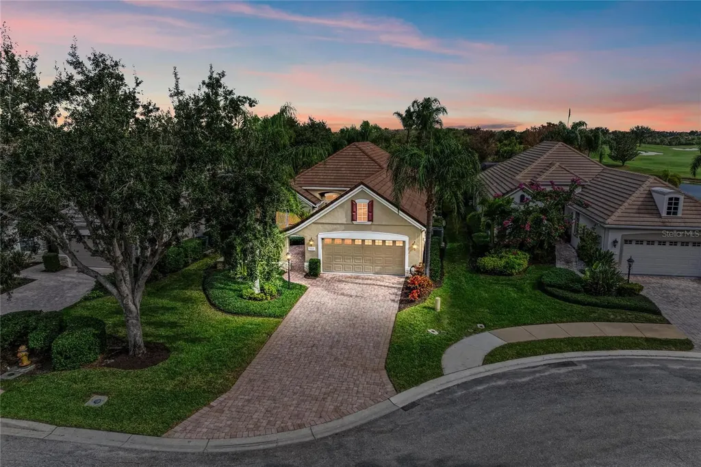 7423 Lake Forest Glen Lakewood Ranch FL 34202