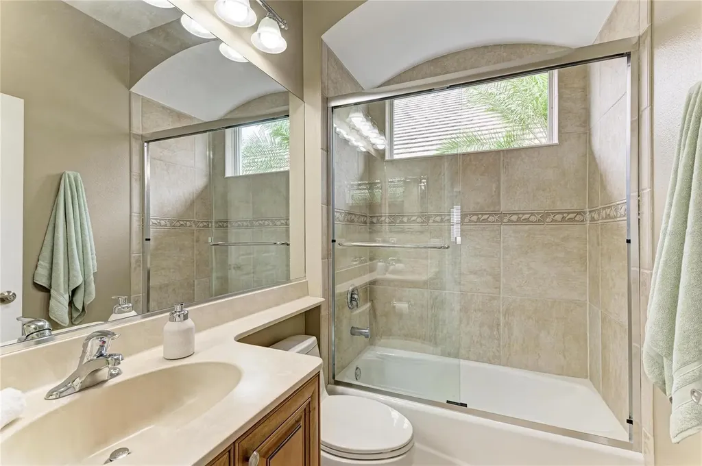 7423 Lake Forest Glen Lakewood Ranch FL 34202