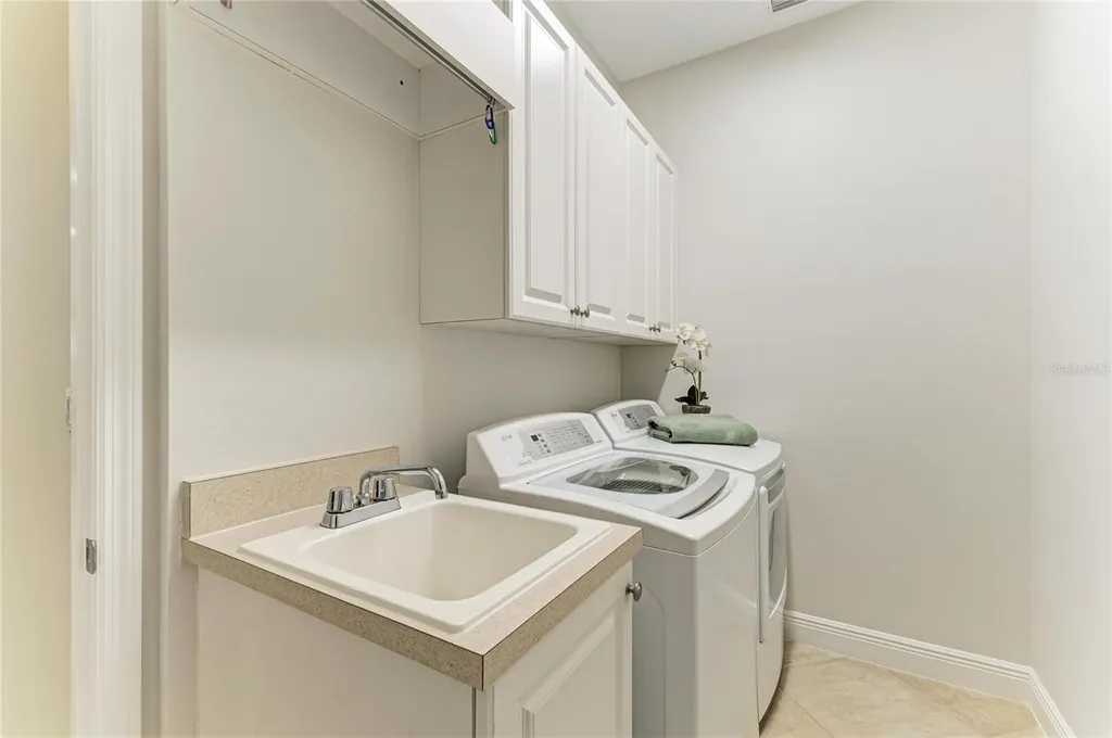 7423 Lake Forest Glen Lakewood Ranch FL 34202