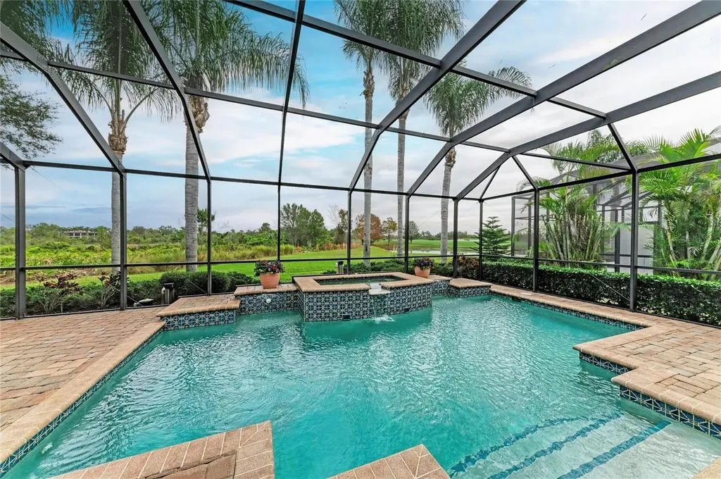 7423 Lake Forest Glen Lakewood Ranch FL 34202