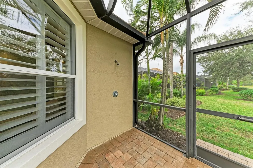 7423 Lake Forest Glen Lakewood Ranch FL 34202