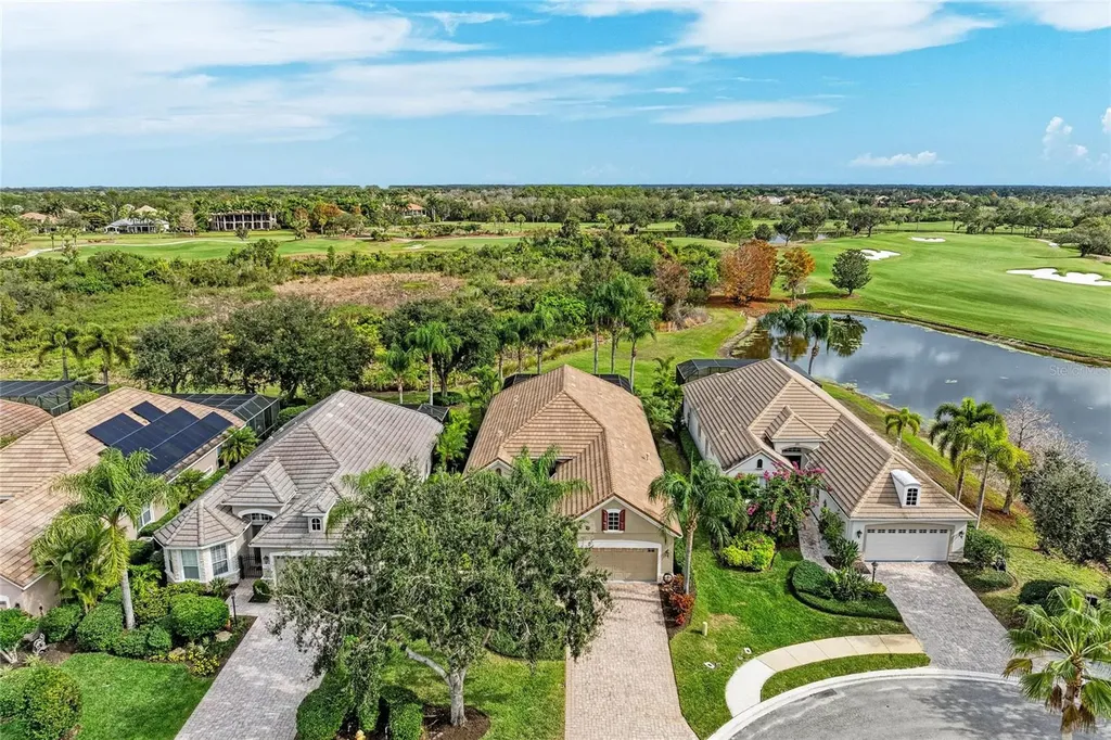 7423 Lake Forest Glen Lakewood Ranch FL 34202