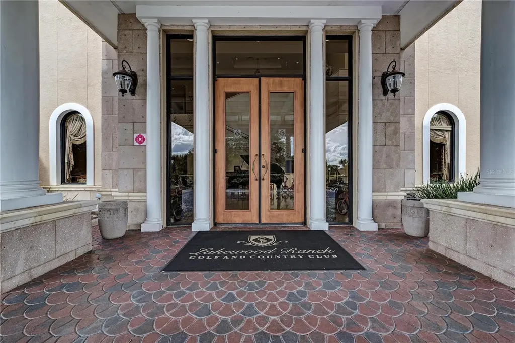 7423 Lake Forest Glen Lakewood Ranch FL 34202