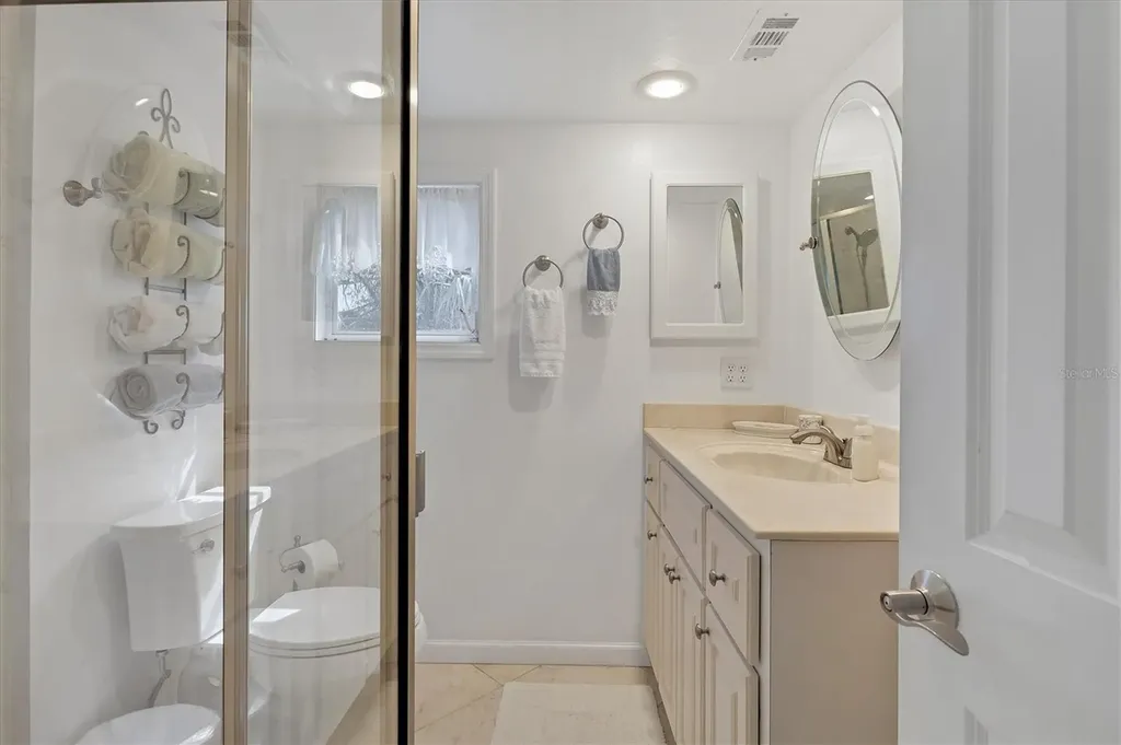 2350 N Beach Road Englewood FL 34223