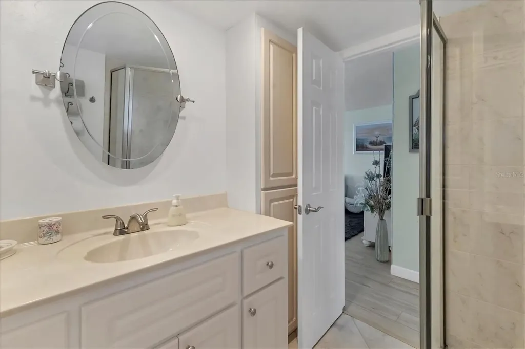 2350 N Beach Road Englewood FL 34223