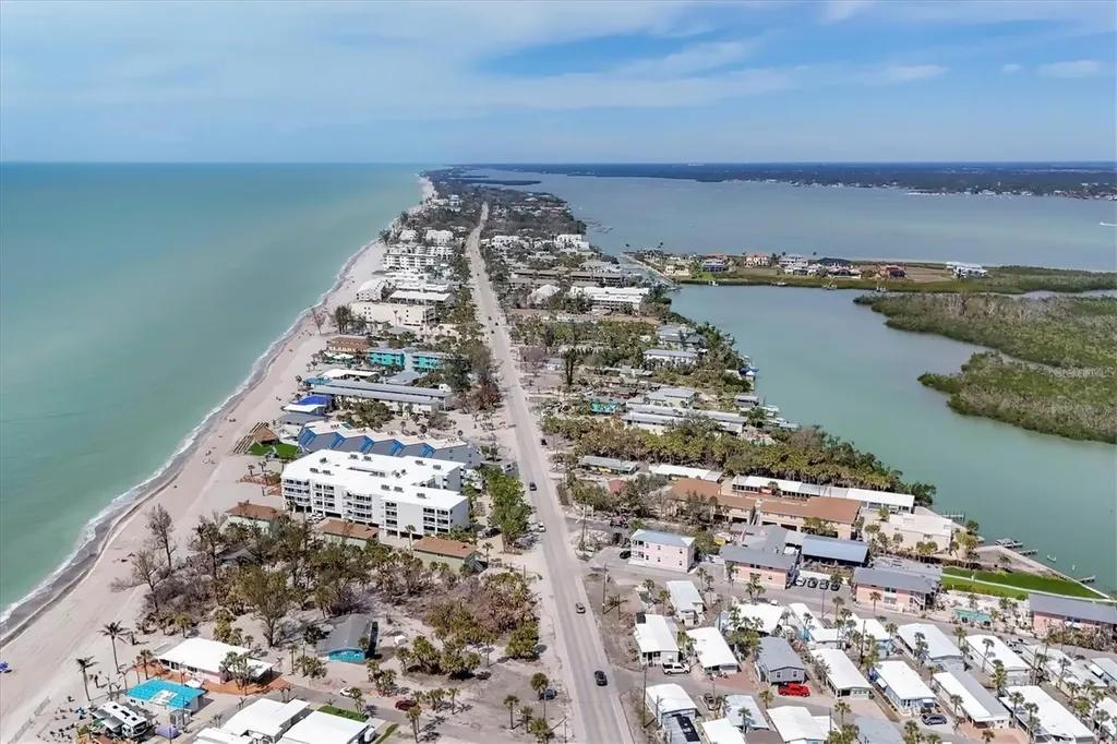 2350 N Beach Road Englewood FL 34223