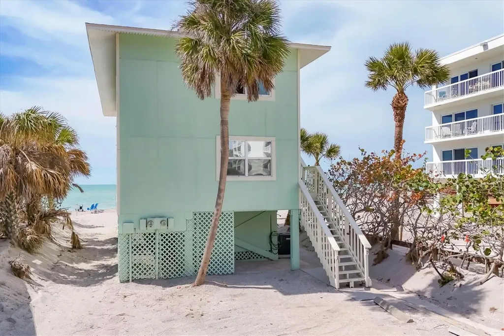 2350 N Beach Road Englewood FL 34223