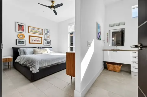 234 Cosmopolitan Court Sarasota FL 34236