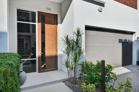 234 Cosmopolitan Court Sarasota FL 34236