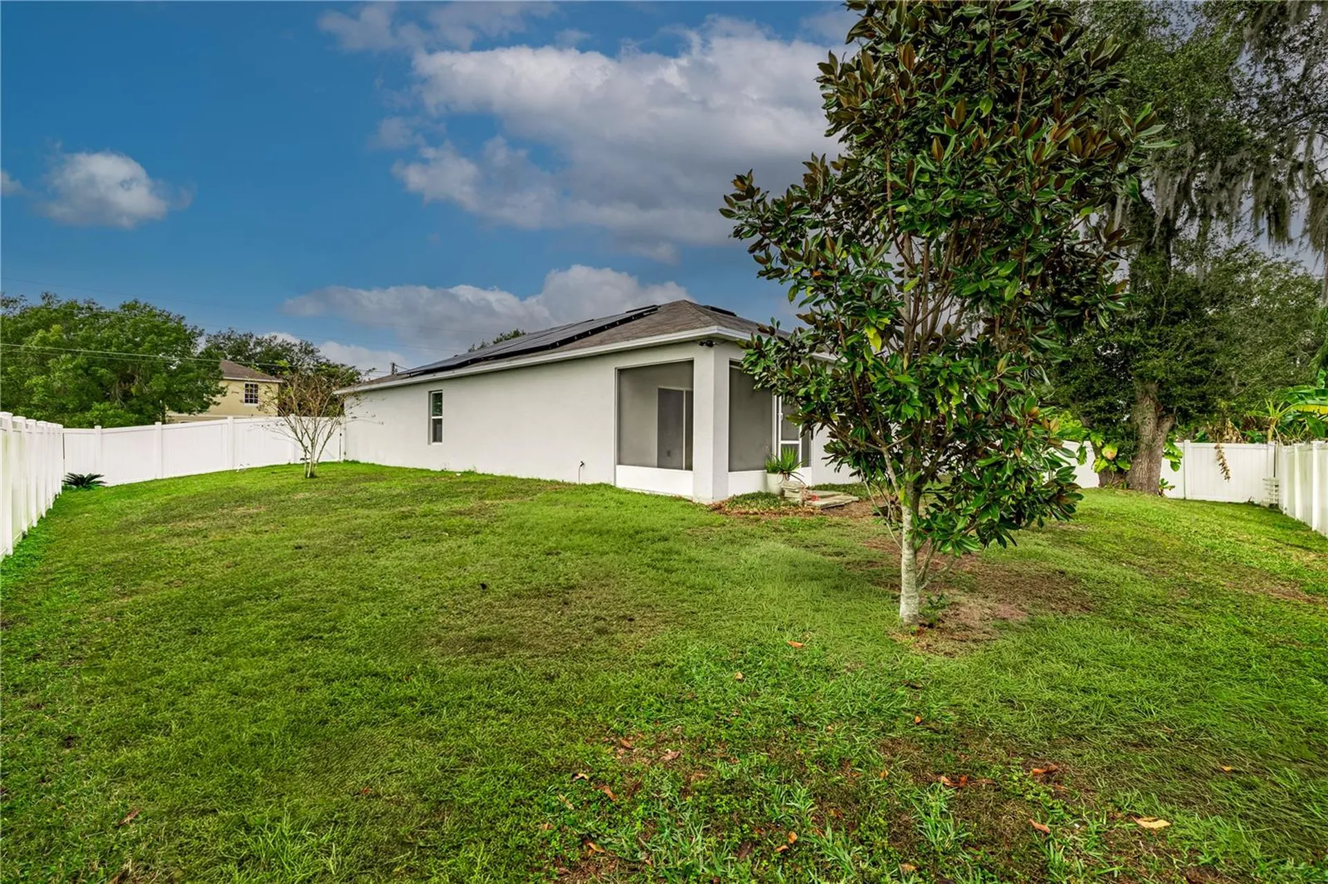 415 Francisco Way Kissimmee FL 34758