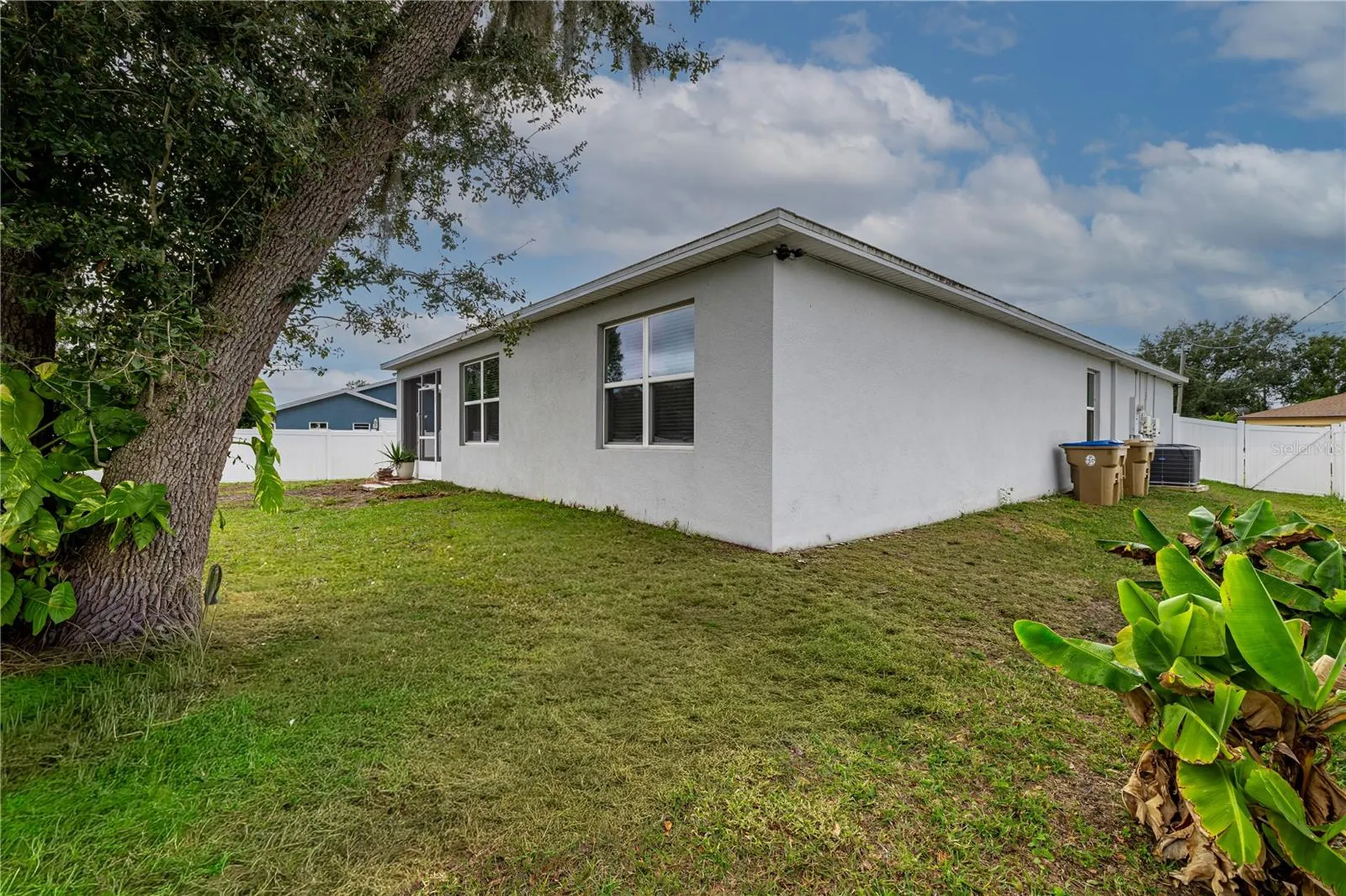 415 Francisco Way Kissimmee FL 34758