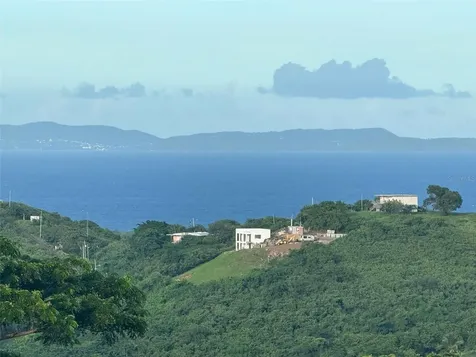 31 Samuel Felix Vieques PR 00765
