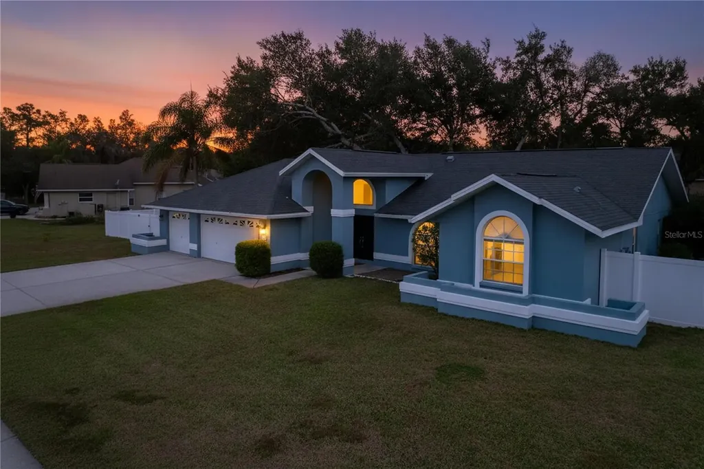 18812 Bascomb Lane Hudson FL 34667