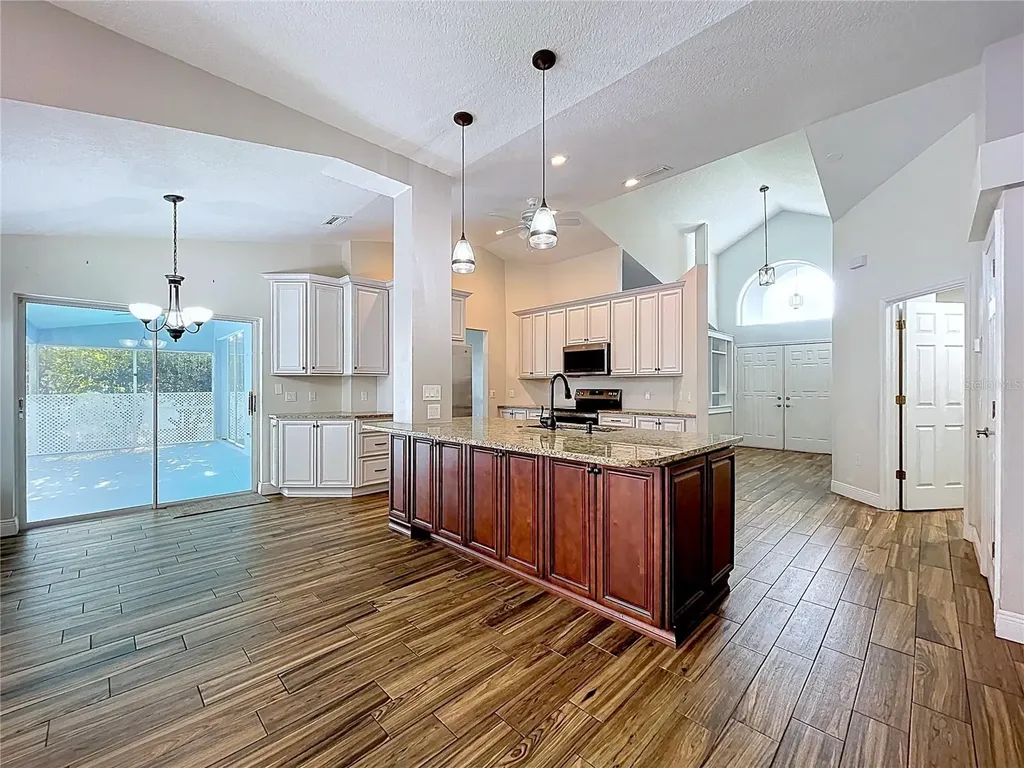 18812 Bascomb Lane Hudson FL 34667
