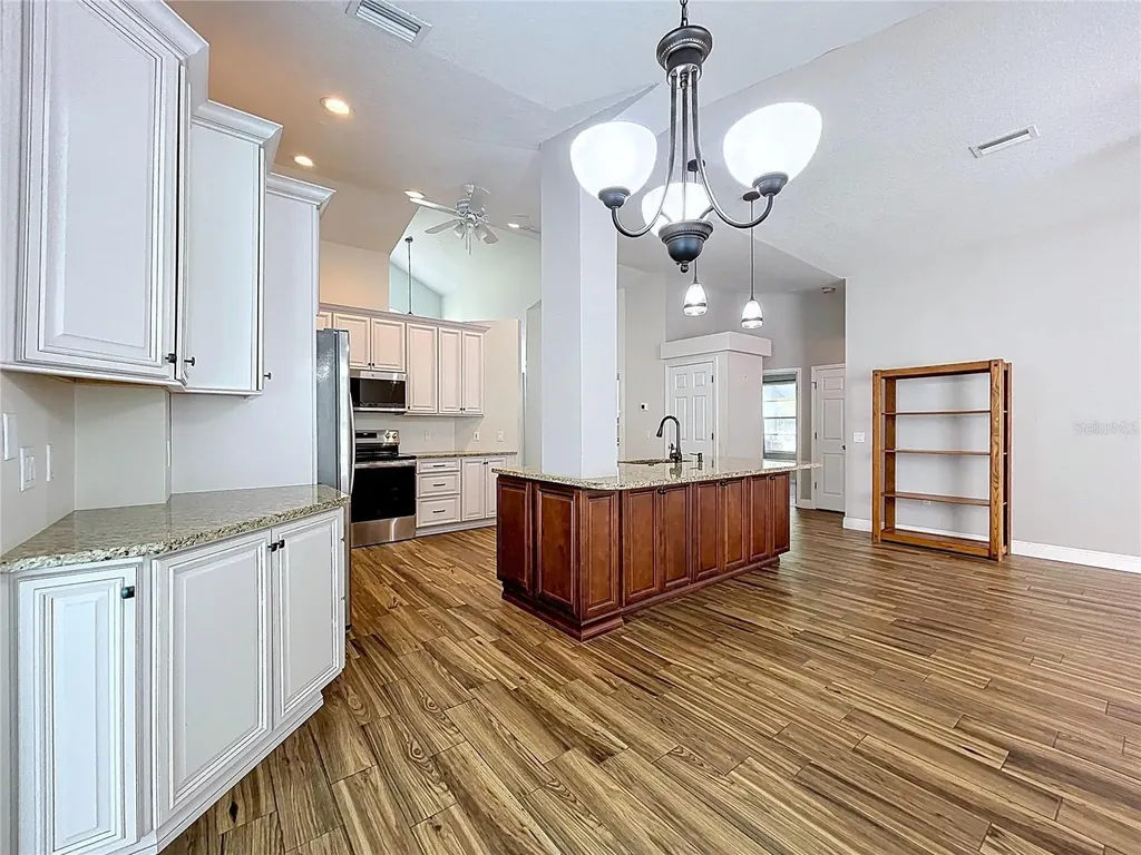 18812 Bascomb Lane Hudson FL 34667