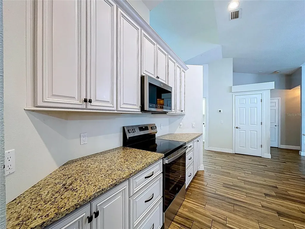 18812 Bascomb Lane Hudson FL 34667