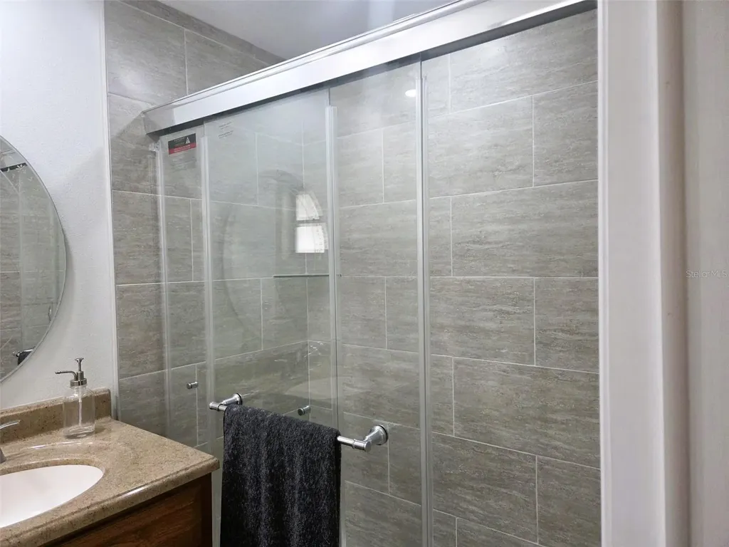 3313 Overcup Oak Terrace Sarasota FL 34237