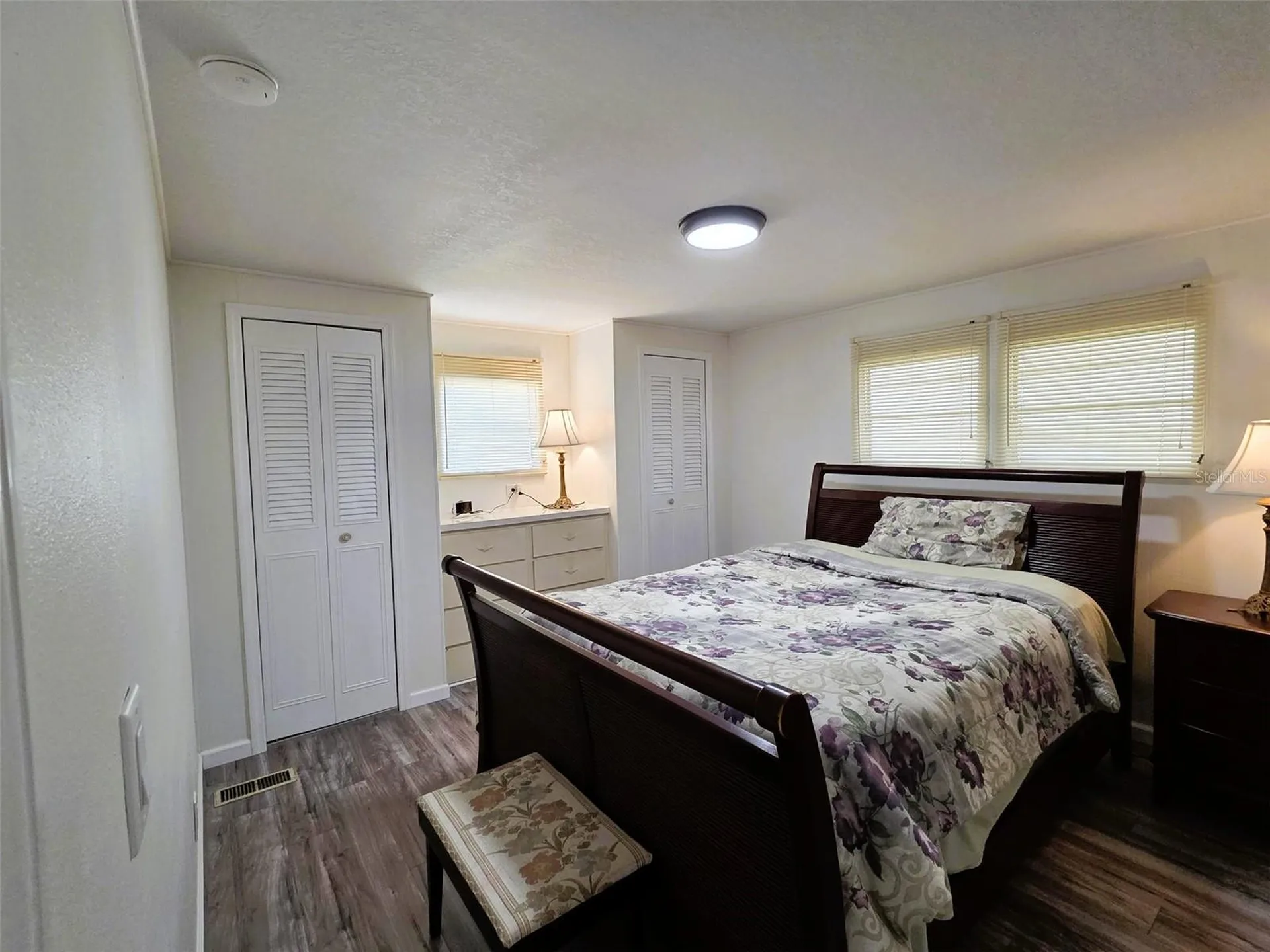 3313 Overcup Oak Terrace Sarasota FL 34237