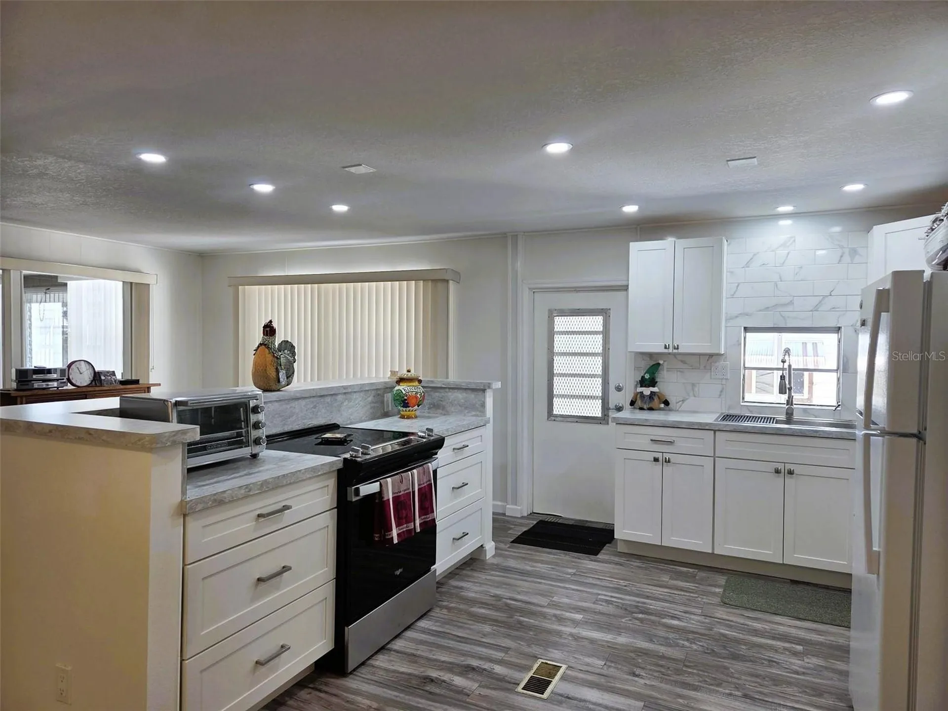 3313 Overcup Oak Terrace Sarasota FL 34237