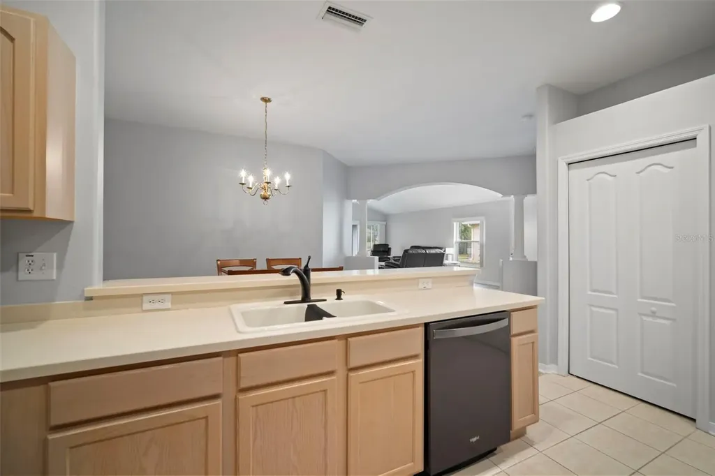 30927 Whitlock Drive Wesley Chapel FL 33543