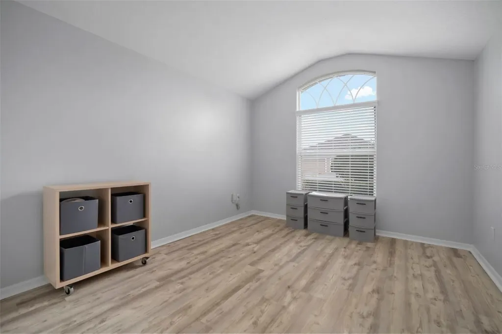 30927 Whitlock Drive Wesley Chapel FL 33543
