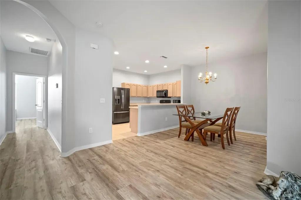 30927 Whitlock Drive Wesley Chapel FL 33543
