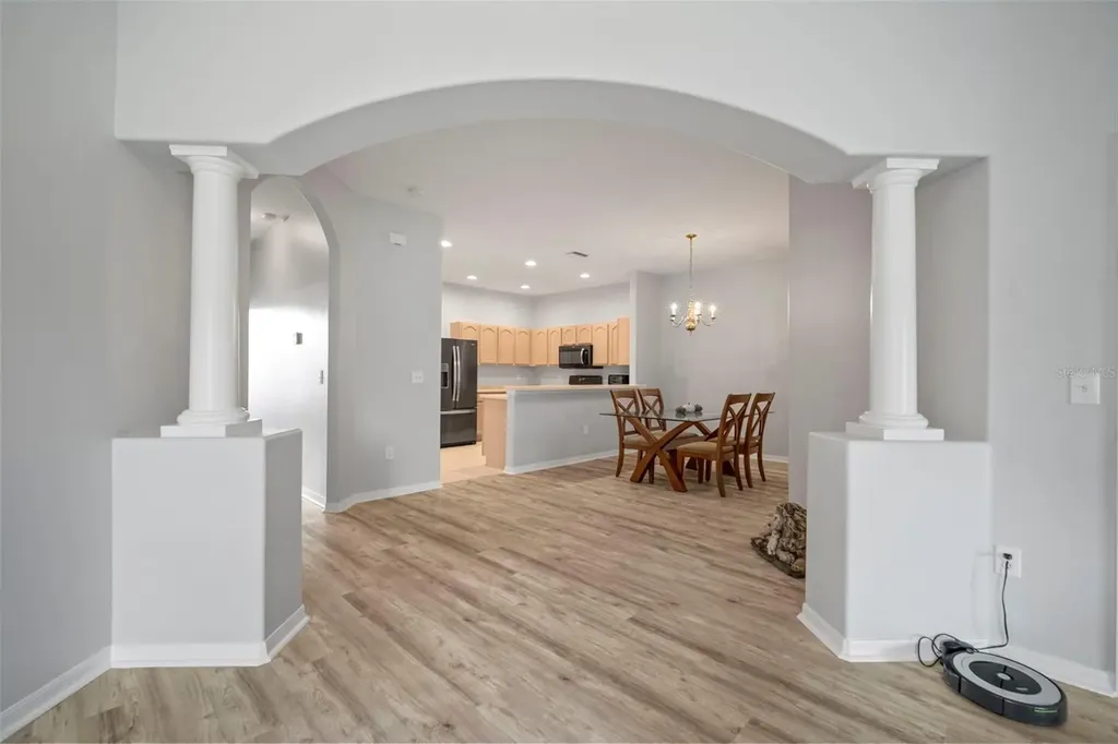 30927 Whitlock Drive Wesley Chapel FL 33543