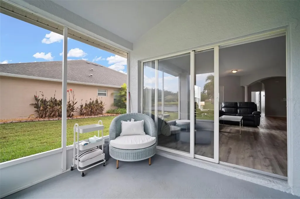 30927 Whitlock Drive Wesley Chapel FL 33543