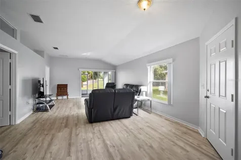 30927 Whitlock Drive Wesley Chapel FL 33543