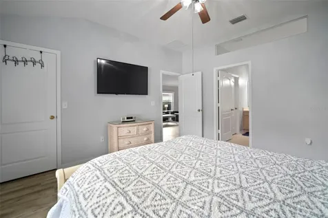 30927 Whitlock Drive Wesley Chapel FL 33543