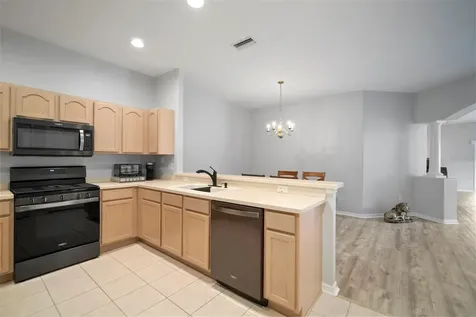 30927 Whitlock Drive Wesley Chapel FL 33543