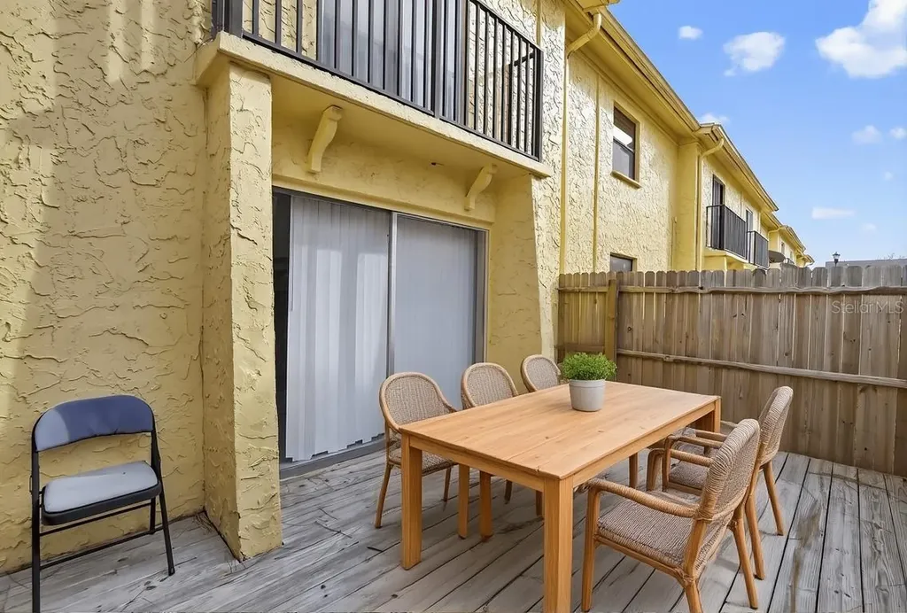 7616 La Mesita Court Tampa FL 33615