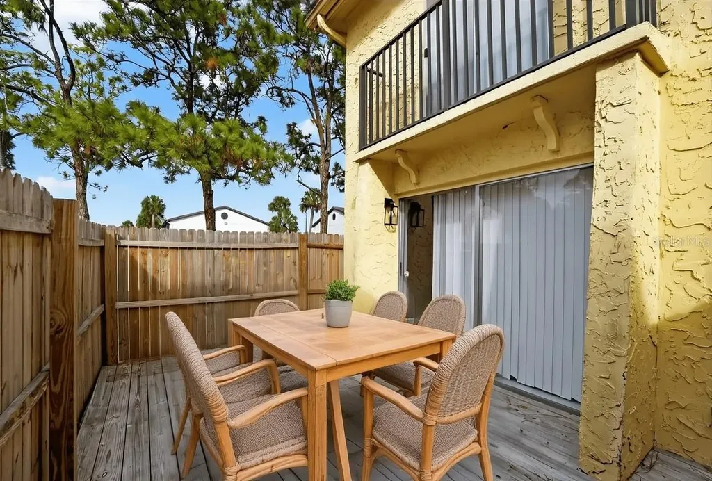 7616 La Mesita Court Tampa FL 33615