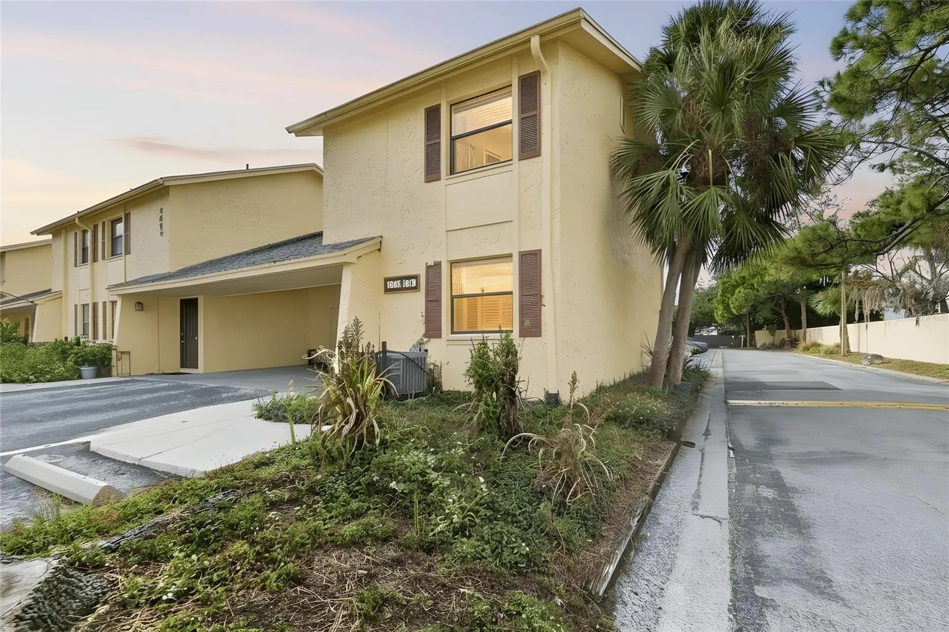 7616 La Mesita Court Tampa FL 33615