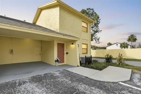 7616 La Mesita Court Tampa FL 33615