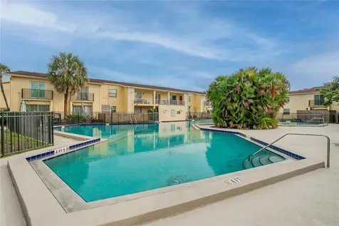 7616 La Mesita Court Tampa FL 33615