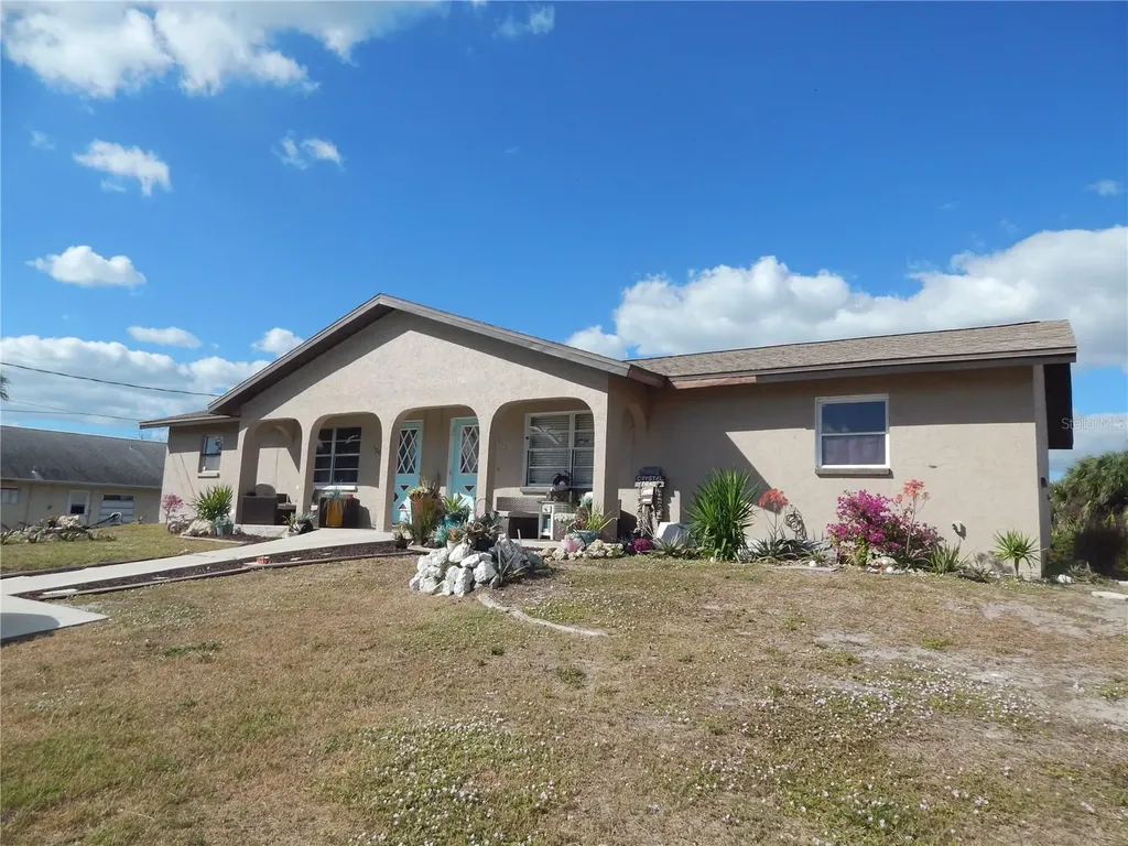 2004 Wisconsin Avenue Englewood FL 34224
