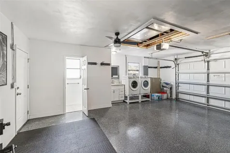2000 57th Street N St Petersburg FL 33710